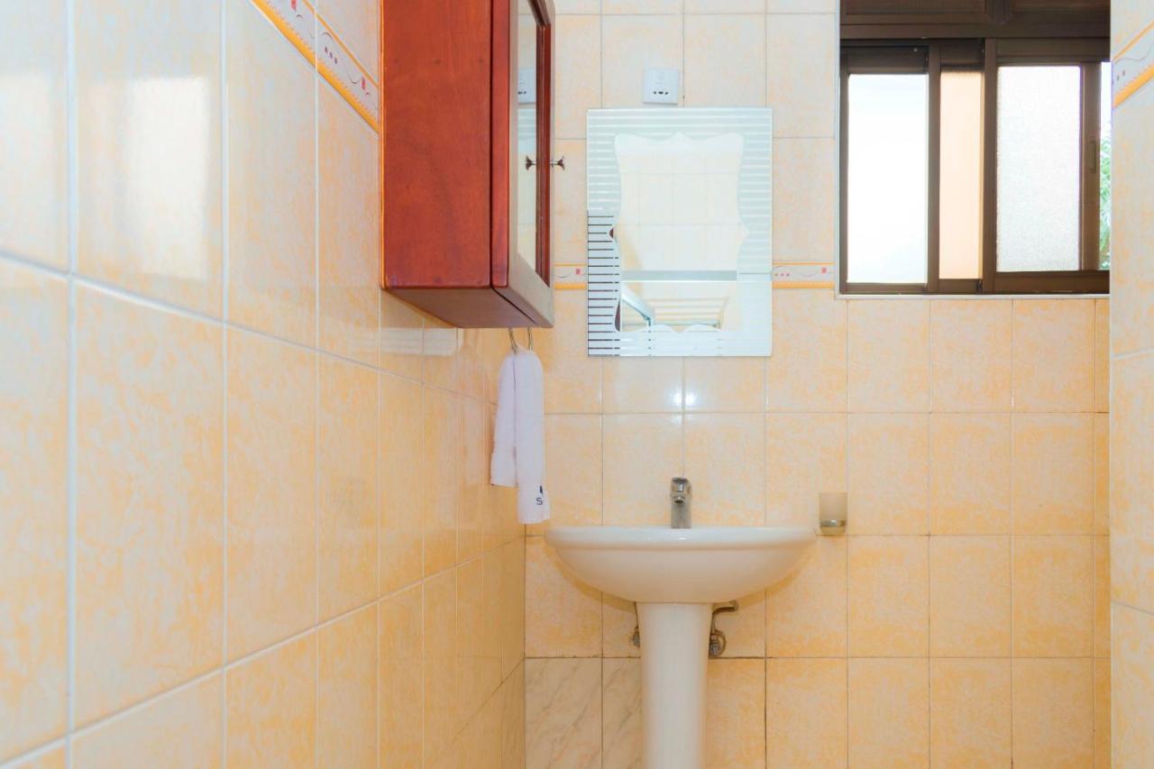 Sapphire Hotel Entebbe Kigo Kajansi Zewnętrze zdjęcie